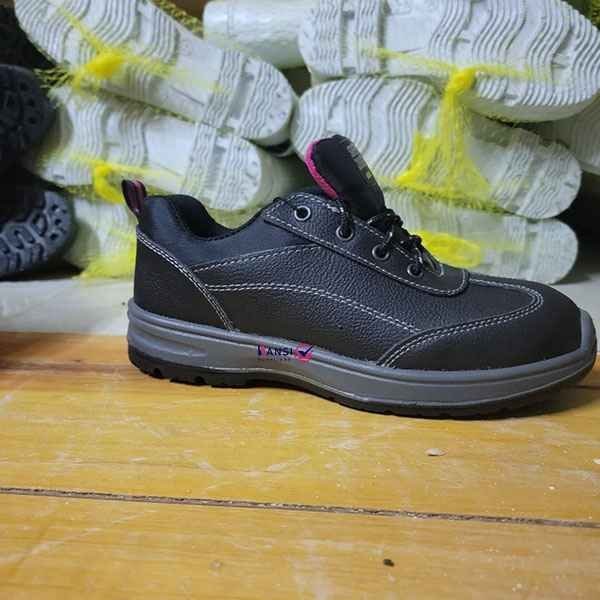 BestGirl Safety Shoes – Safety Jogger