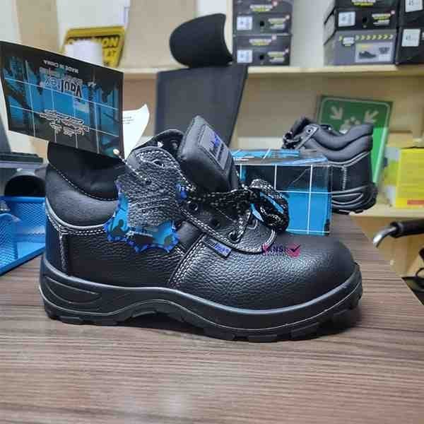 Vaultex Safety Boots in Kenya
